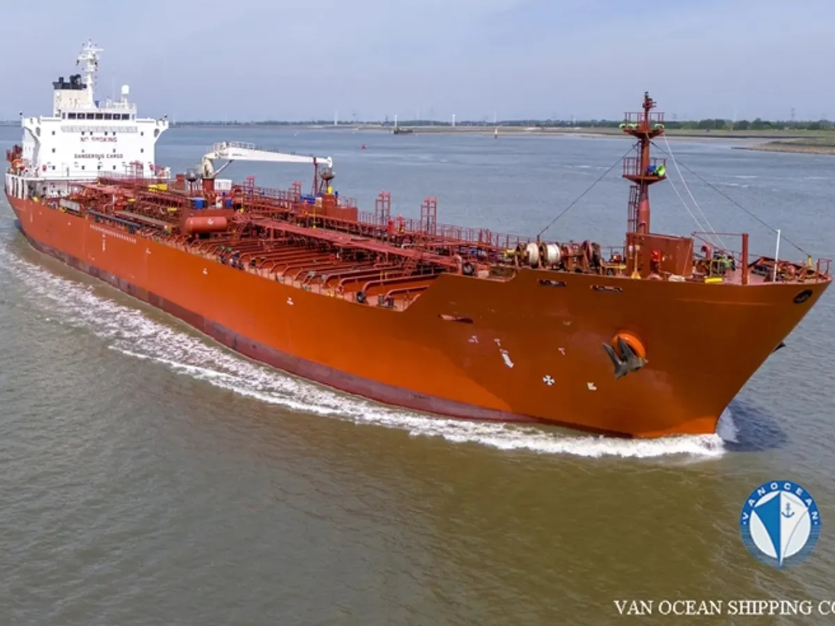 Navio-tanque de óleo/produtos químicos à venda