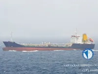 Navio-tanque de óleo/produtos químicos à venda