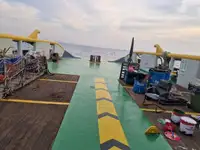 Navio de abastecimento à venda