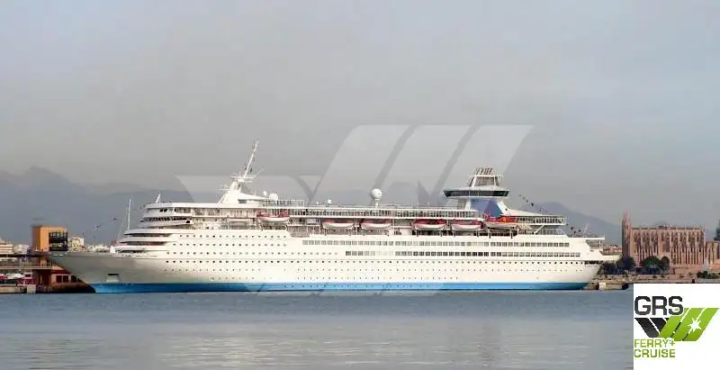 Navio de cruzeiro à venda