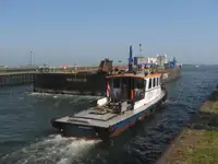 Barco da tripulação à venda
