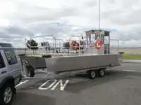 Navio porta-contêineres à venda