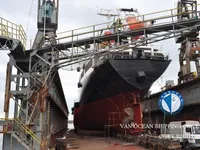 Navio-tanque de óleo/produtos químicos à venda