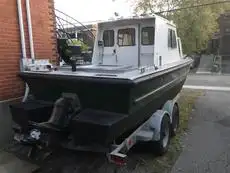 Barcos de trabalho à venda