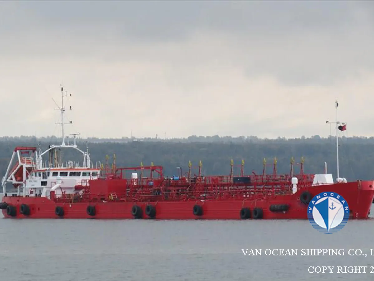 Navio-tanque de óleo/produtos químicos à venda