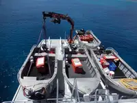 Navio de pesca de arrasto à venda