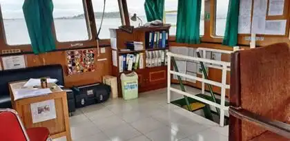 Balsa de desembarque, tanque à venda
