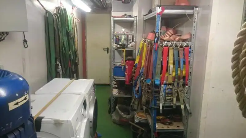Navio graneleiro à venda