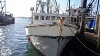 Navio de pesca de arrasto à venda