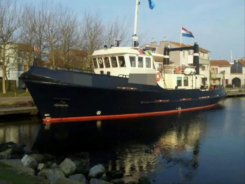 Navio de patrulha à venda