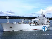 Navio frigorífico à venda