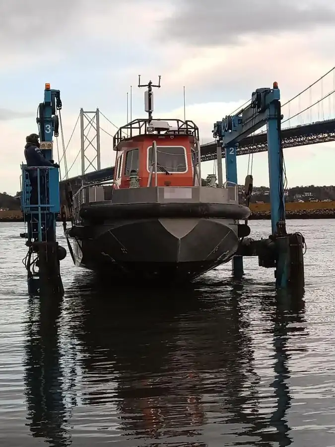 Barcos de trabalho à venda