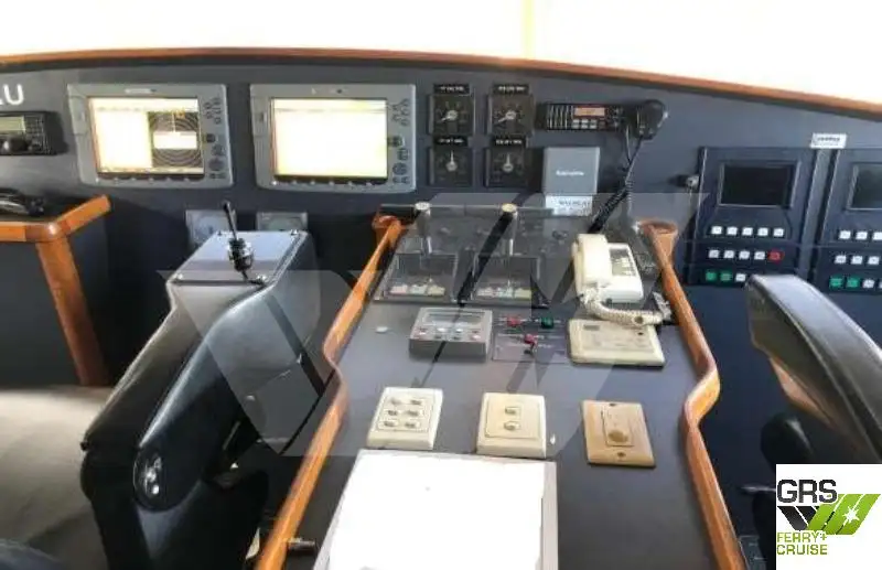 Navio de cruzeiro à venda