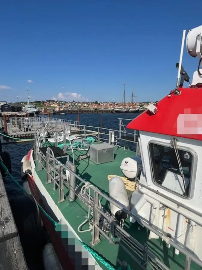 Navio de patrulha à venda