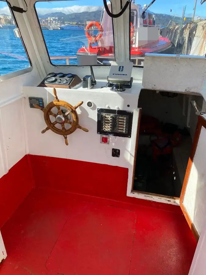 Barcos de trabalho à venda