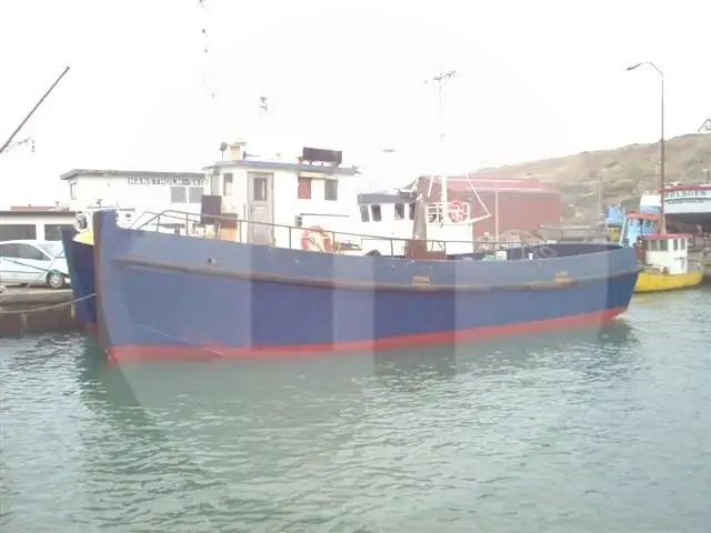 Barcos de trabalho à venda