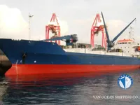 Navio frigorífico à venda