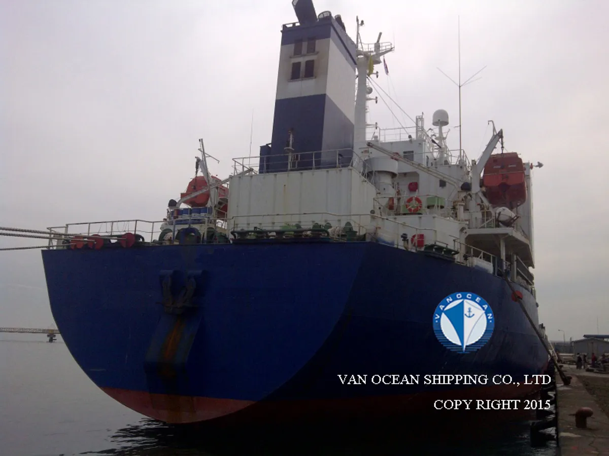Navio-tanque de óleo/produtos químicos à venda
