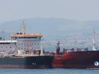 Navio-tanque de óleo/produtos químicos à venda