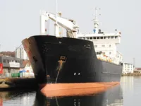Navio frigorífico à venda