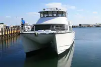 Catamarã à venda