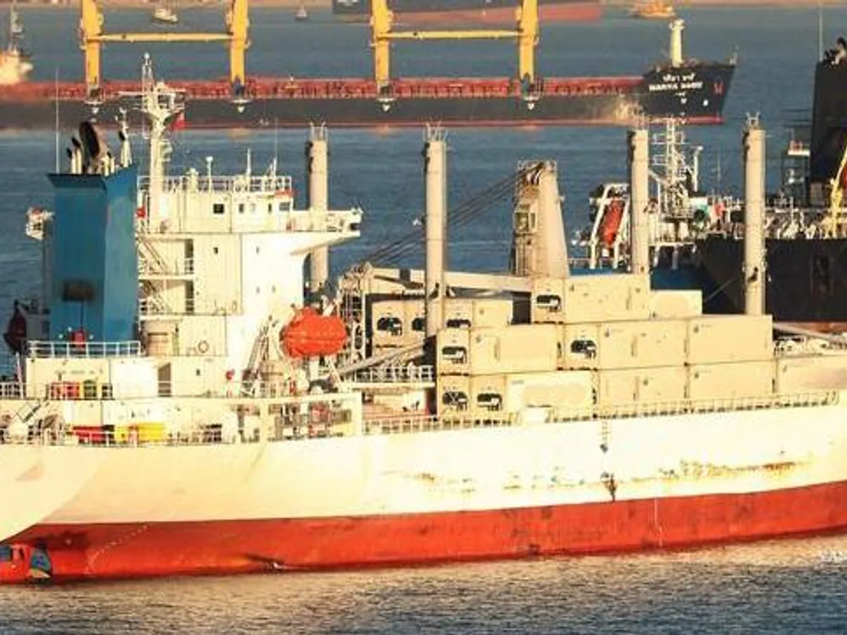 Navio frigorífico à venda