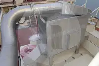 Navio transportador de peixes vivos à venda