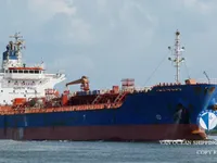 Navio-tanque de óleo/produtos químicos à venda