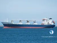 Navio frigorífico à venda