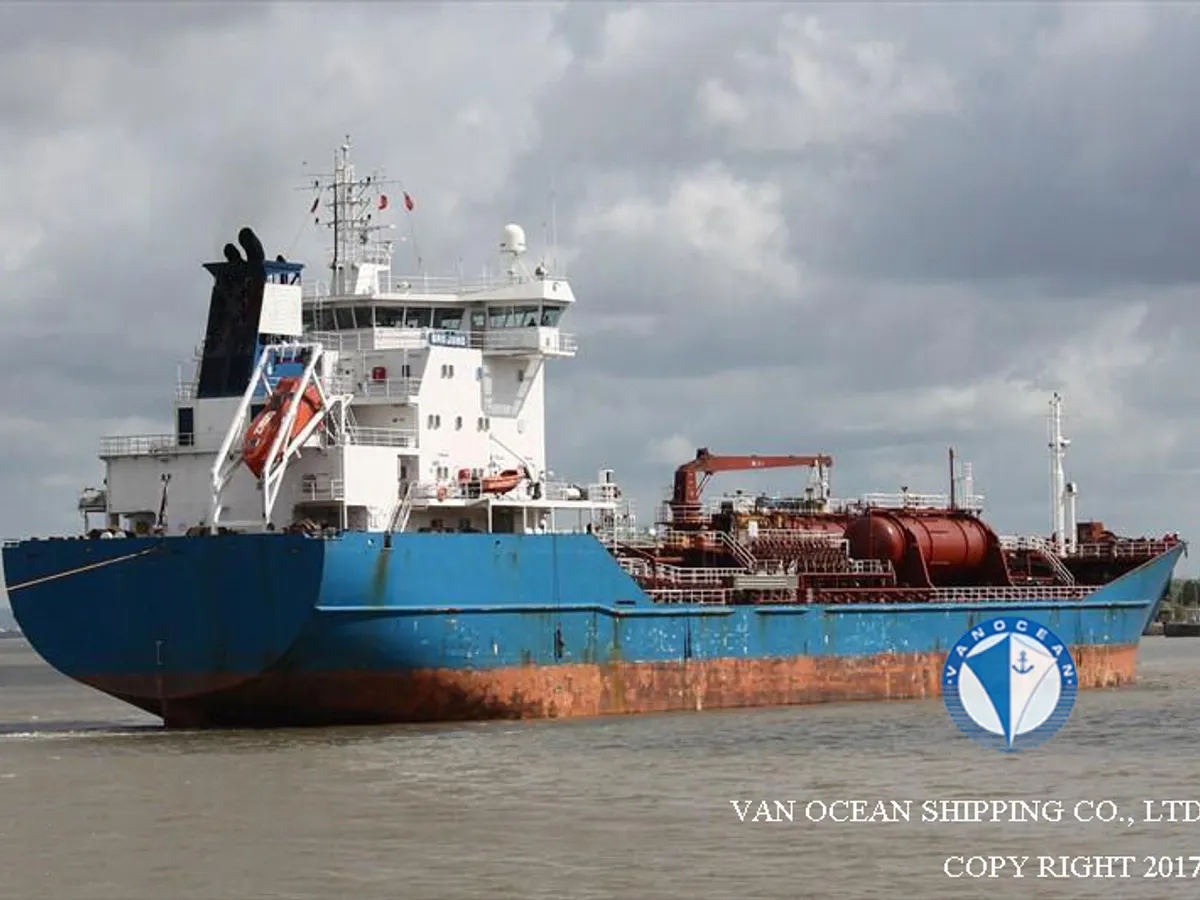 Navio-tanque de óleo/produtos químicos à venda