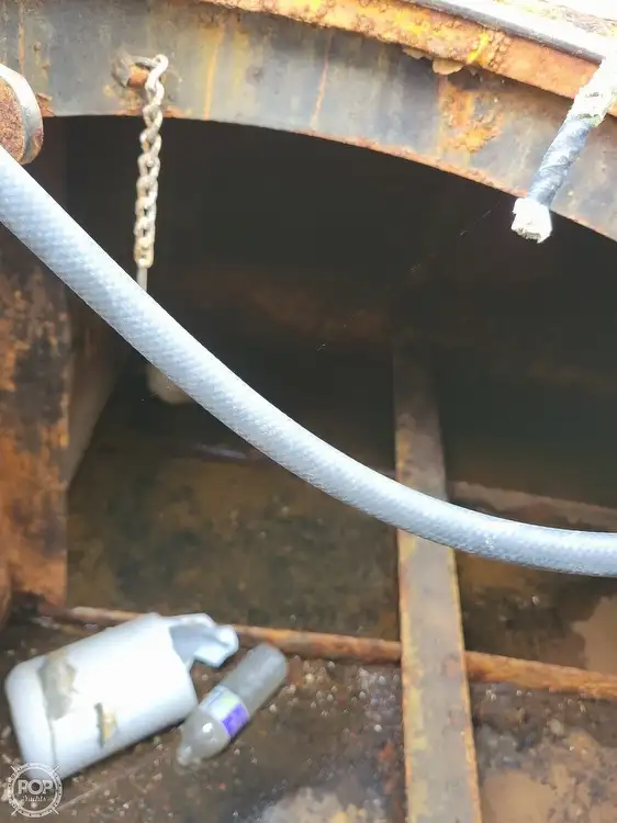 Navio de abastecimento à venda