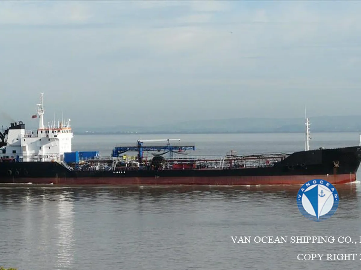 Navio-tanque de óleo/produtos químicos à venda