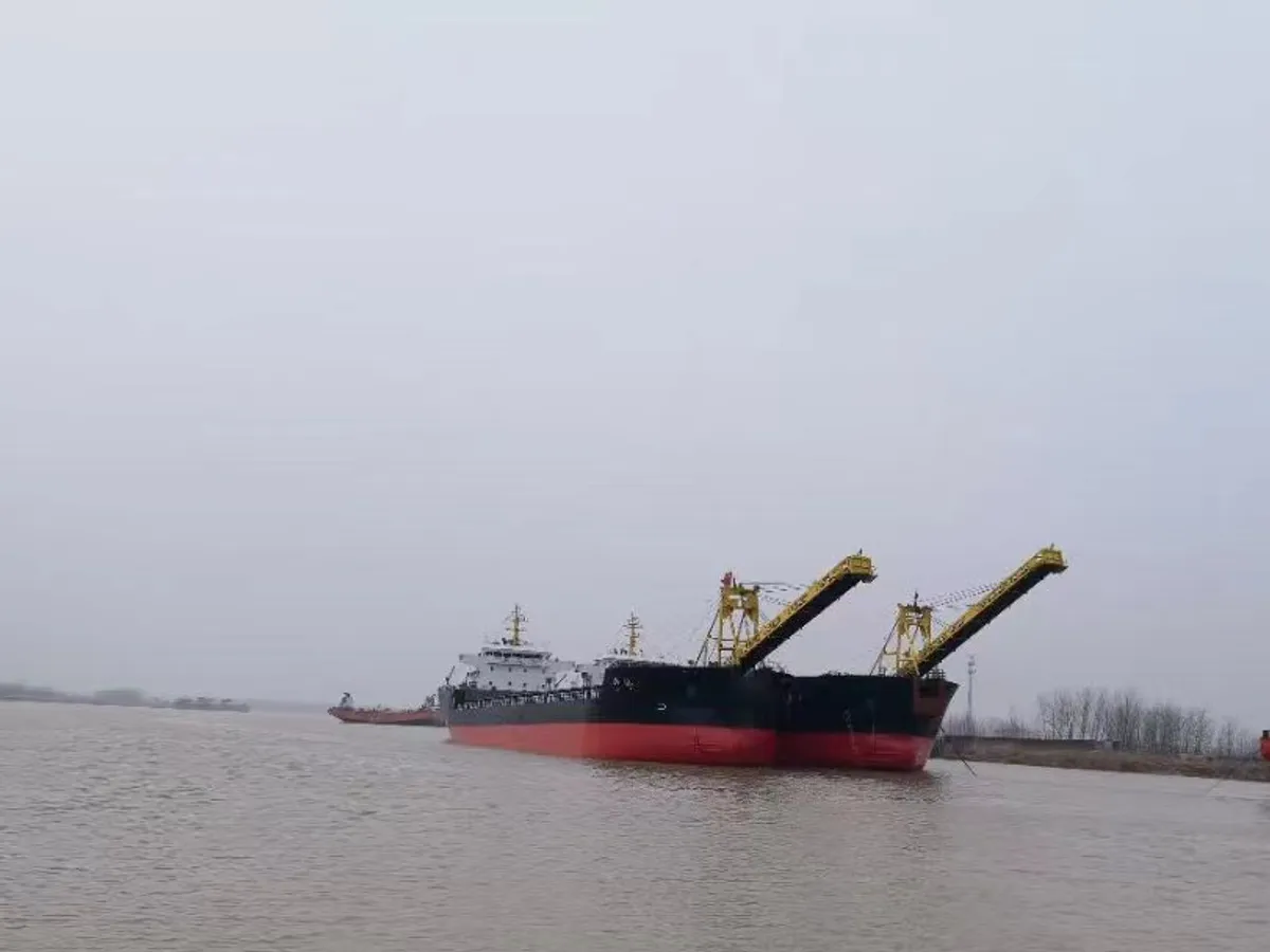 Navio graneleiro à venda