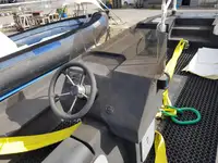 Navio porta-contêineres à venda