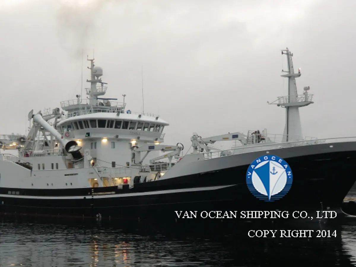 Navio de pesca de arrasto à venda