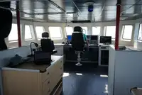 Barco de tripulação à venda