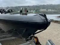 Bote inflável rígido à venda