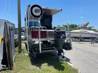 Ponte flutuante à venda