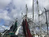 Navio de pesca de arrasto à venda