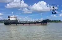 Oil/Chemical tanker à venda