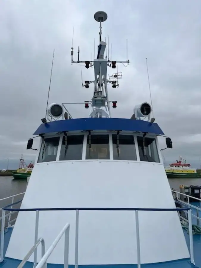 Navio de patrulha à venda