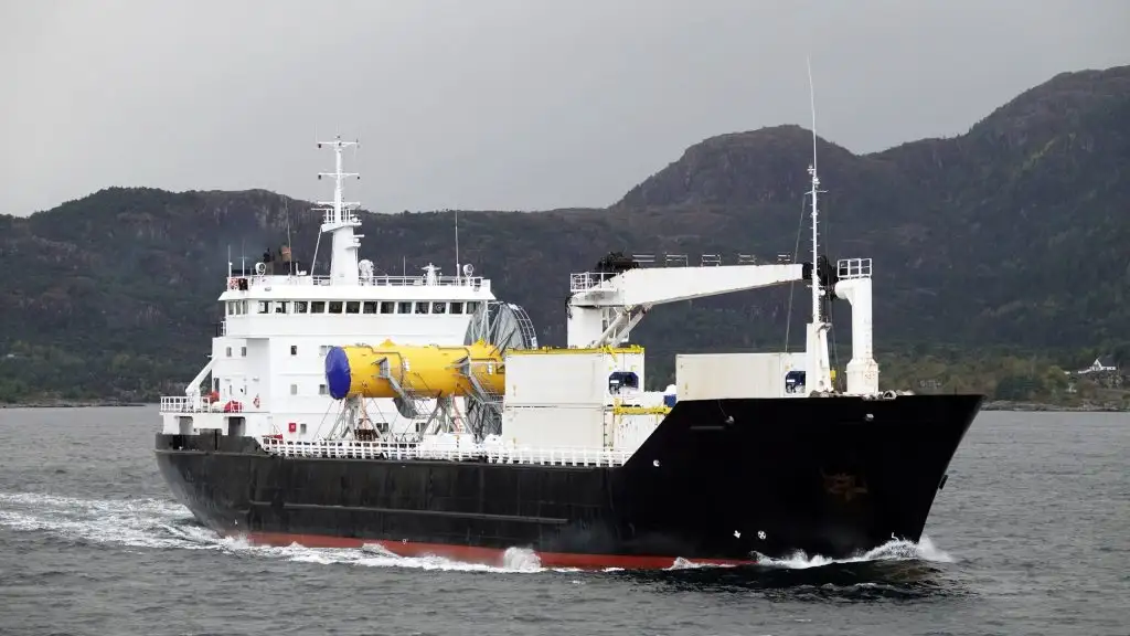 Navio frigorífico à venda