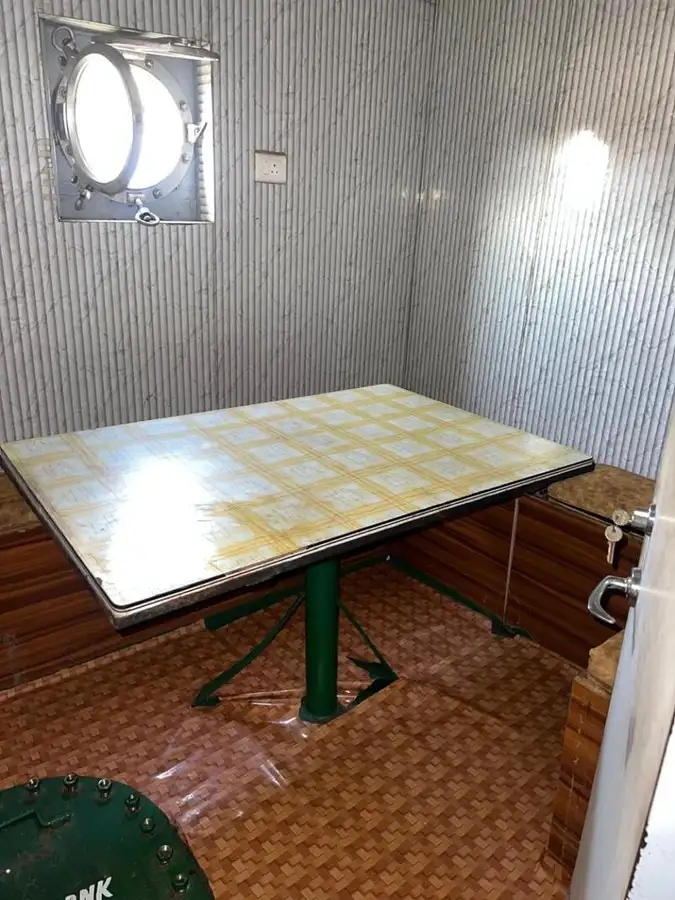 Rebocador à venda