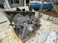 Navio de pesca de arrasto à venda