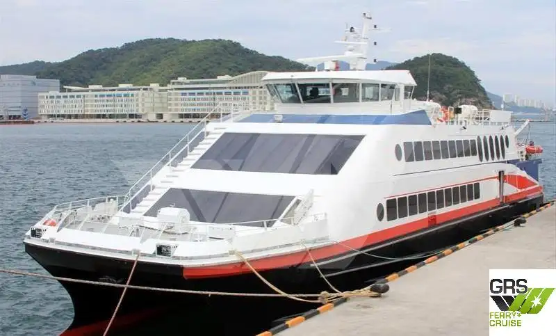 Navio de cruzeiro à venda