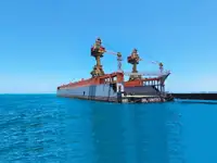 Doca flutuante à venda
