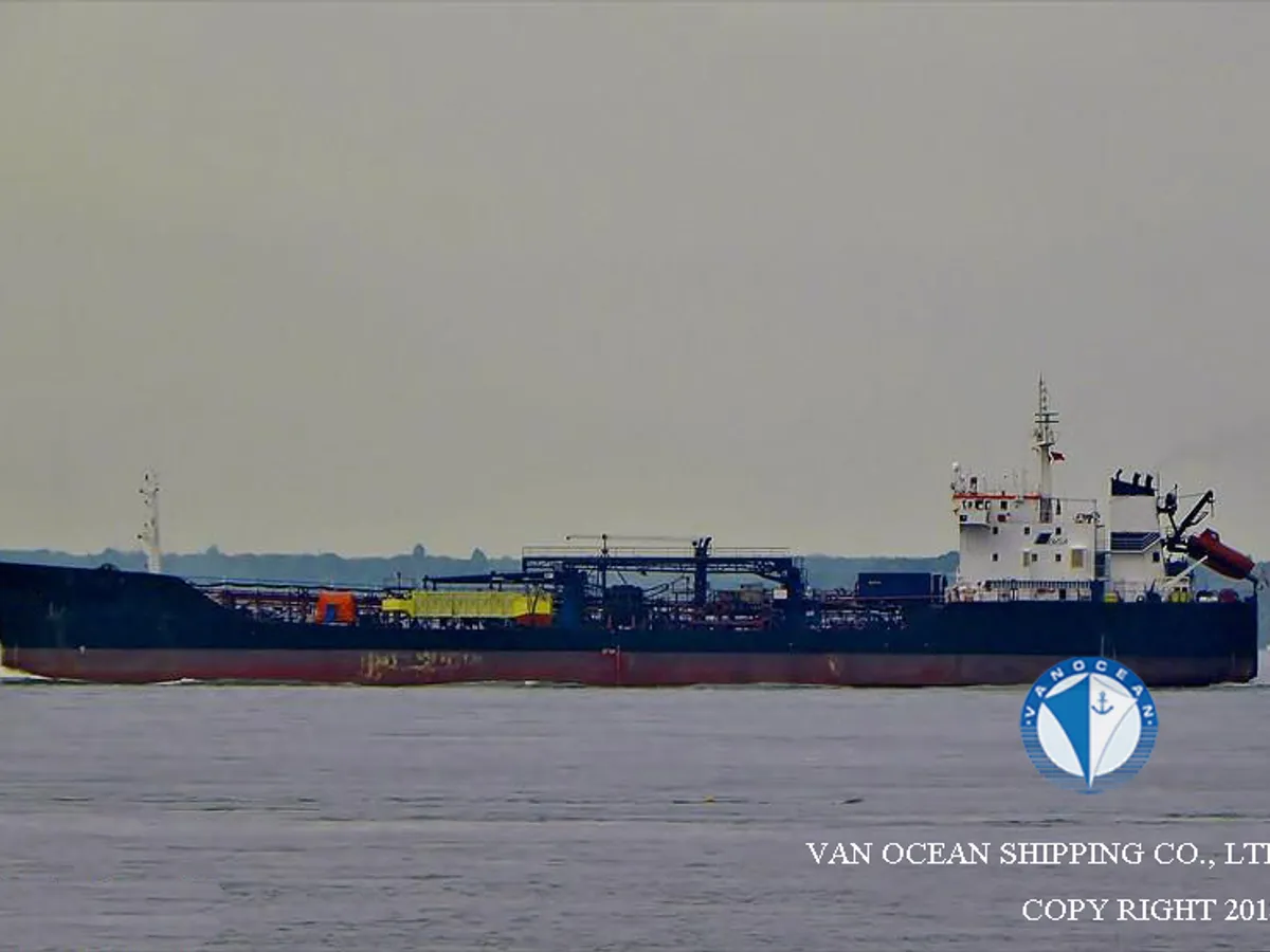 Navio-tanque de óleo/produtos químicos à venda