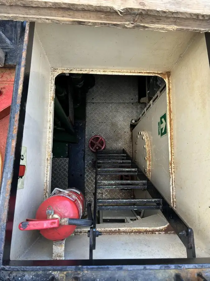 Barcos de trabalho à venda