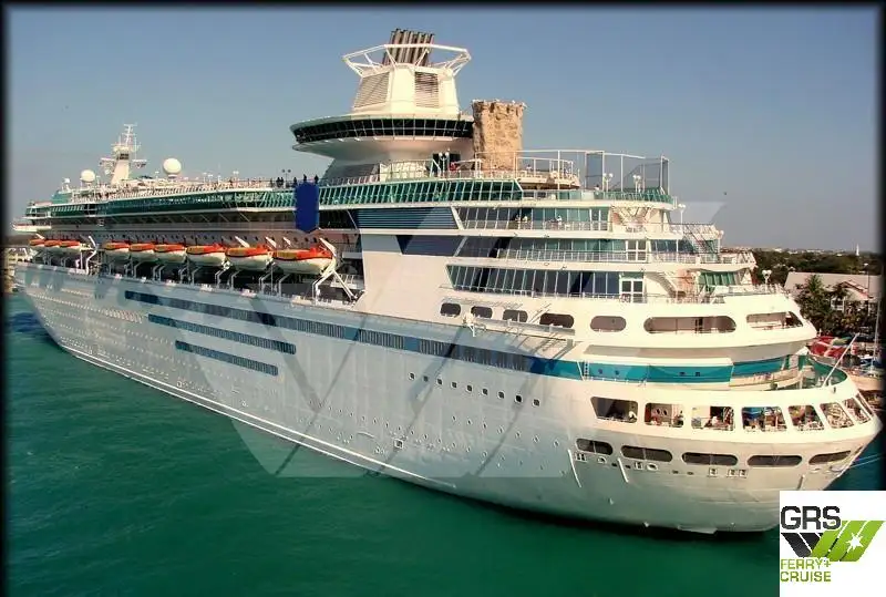 Navio de cruzeiro à venda
