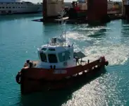 Rebocador à venda